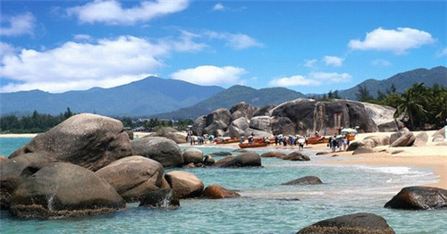 属猪的宝宝起名吴乾毅好吗（2019年猪宝宝吴姓起名大全）